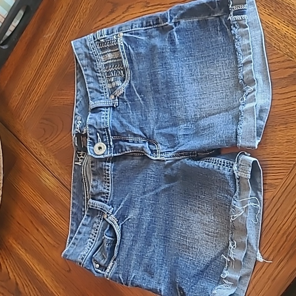 Ariya jean shorts